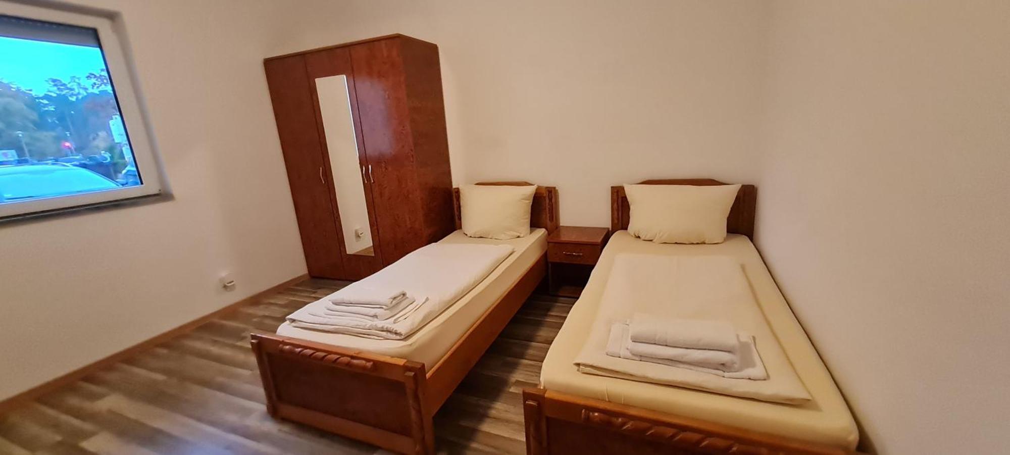 Schoene Hostel Mit Eigene Parking Netflix Youtube Neurenberg Buitenkant foto